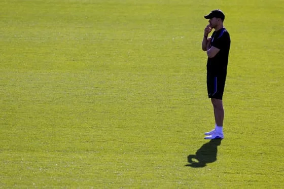 Simeone, durante el entrenamiento de este lunes.- EFE/ Sergio Pérez